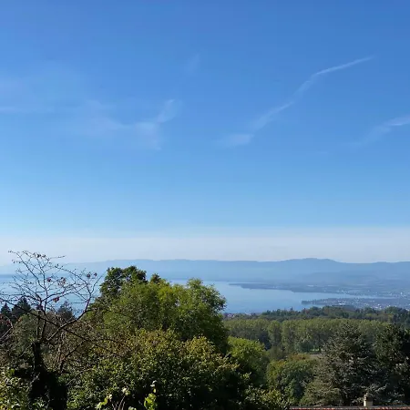 Petite Maison A L'oree Des Bois Vue Magnifique Sur Le Zenitude Et Plenitude Casa de Férias *