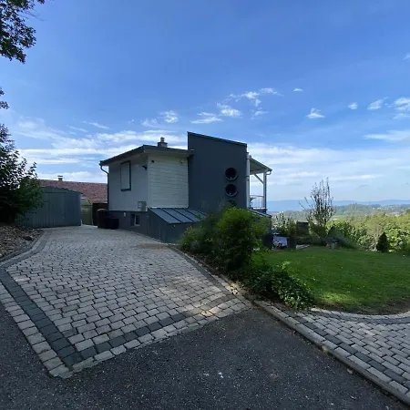 Feriehus Petite Maison A L'oree Des Bois Vue Magnifique Sur Le Zenitude Et Plenitude