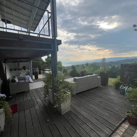 Petite Maison A L'oree Des Bois Vue Magnifique Sur Le Zenitude Et Plenitude 펜션 벨몬트쉬르로잔