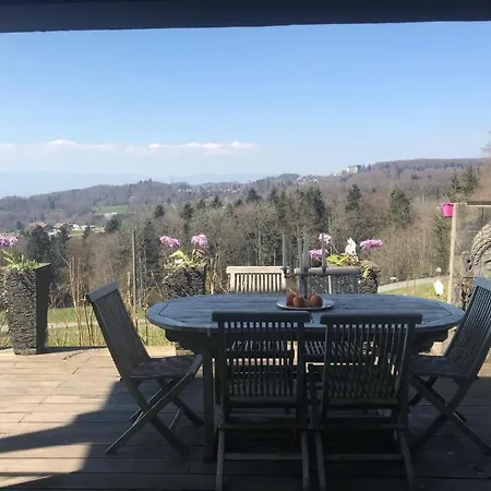 Petite Maison A L'oree Des Bois Vue Magnifique Sur Le Zenitude Et Plenitude בית נופש