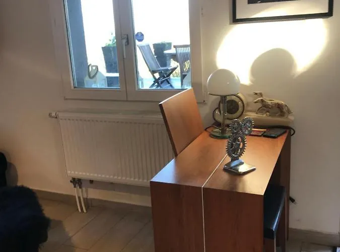 Petite Maison A L'oree Des Bois Vue Magnifique Sur Le Zenitude Et Plenitude Belmont-sur-Lausanne