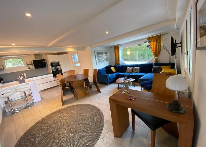 Petite Maison A L'oree Des Bois Vue Magnifique Sur Le Zenitude Et Plenitude