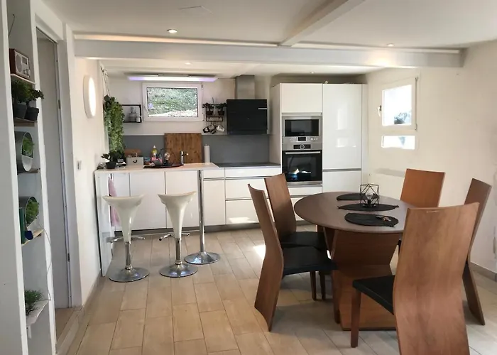 Petite Maison A L'oree Des Bois Vue Magnifique Sur Le Zenitude Et Plenitude * 贝尔蒙叙尔洛桑