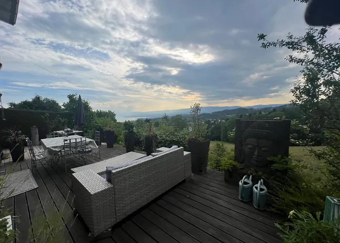 Petite Maison A L'oree Des Bois Vue Magnifique Sur Le Zenitude Et Plenitude 贝尔蒙叙尔洛桑